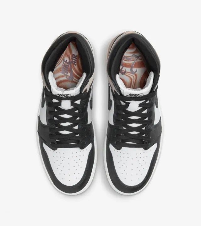 Air Jordan 1 High OG Latte