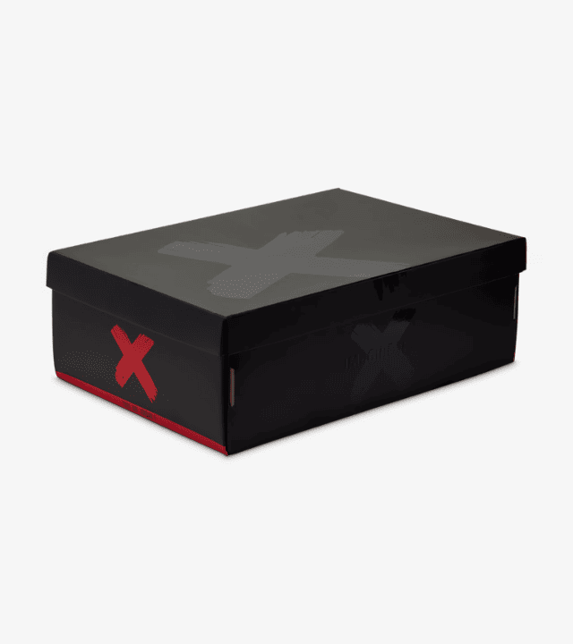Air Jordan 1 Retro Low OG "Banned" (2026)
