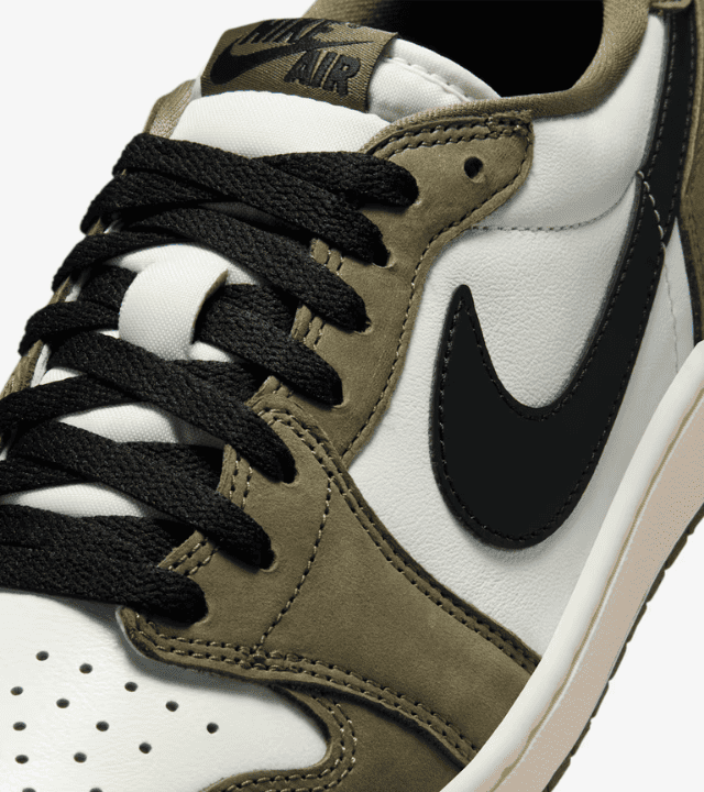 Air Jordan 1 Low OG Medium Olive