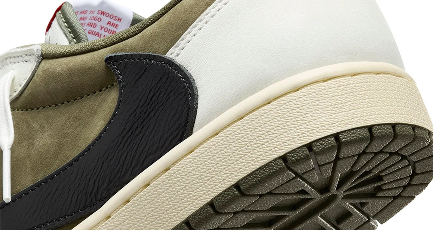 Air Jordan 1 Low Travis Scott