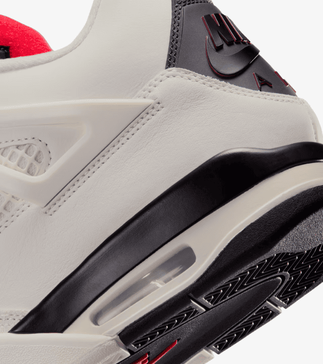 Air Jodan 4 Flight Club