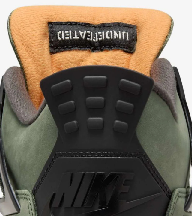 Air Jordan 4 Retro OG SP Undefeated (2025)