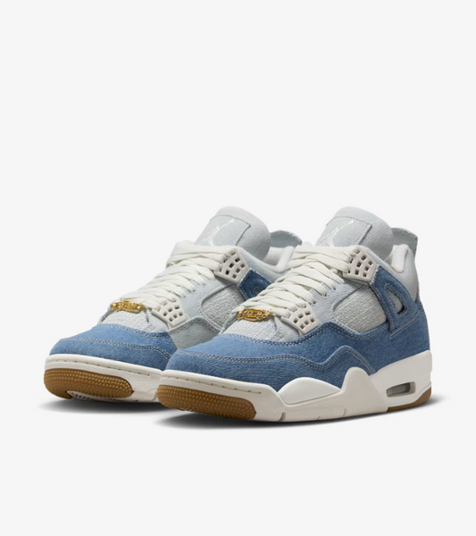 Air Jordan 4 Worn Blue