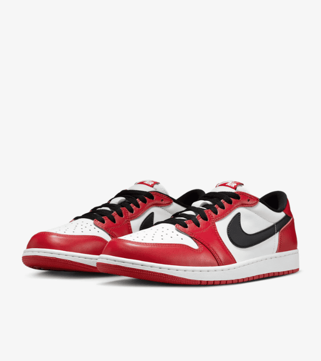 Jordan 1 Low OG Chicago