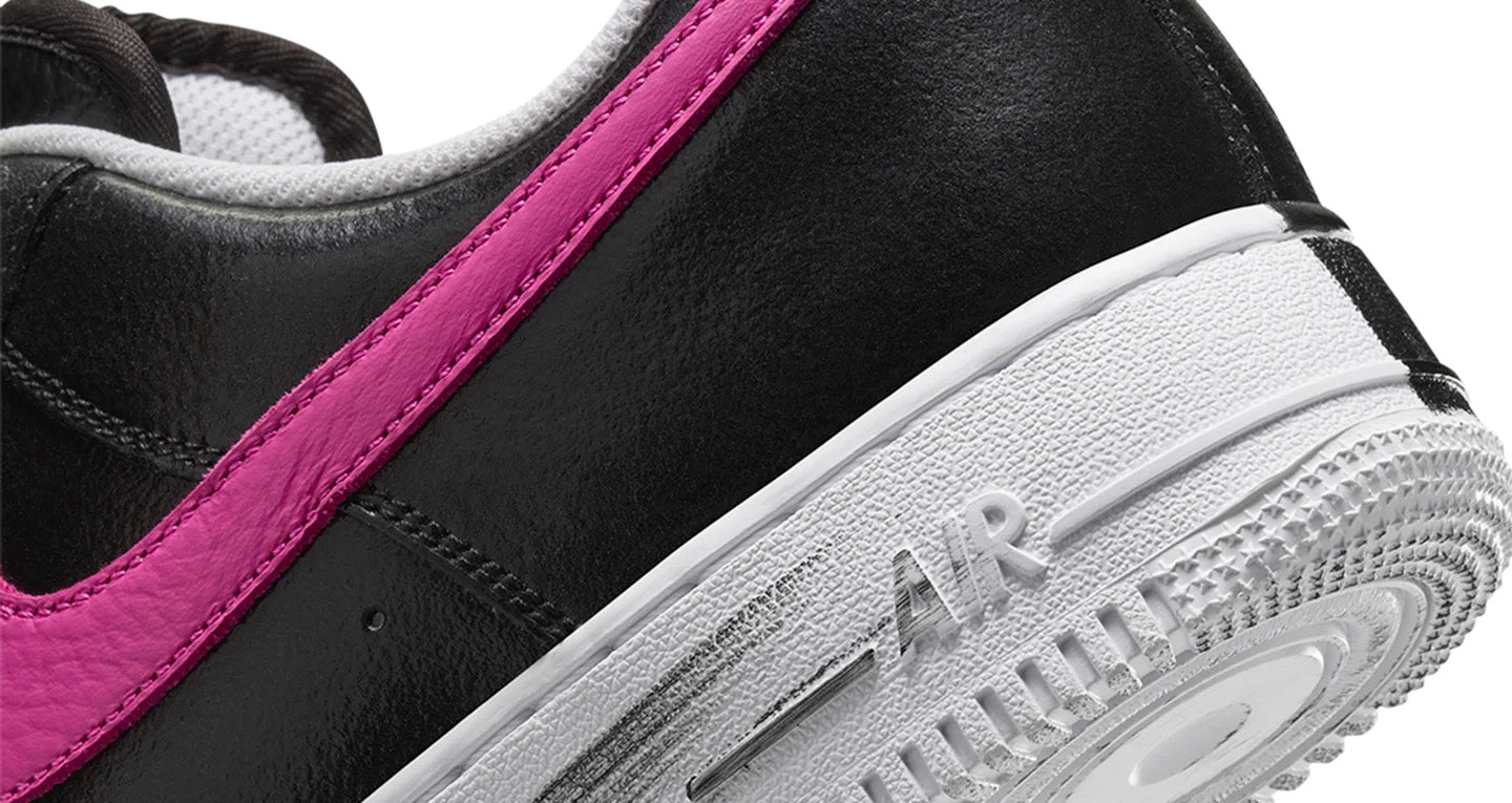 Nike Air Force 1 '07 x PEACEMINUSONE