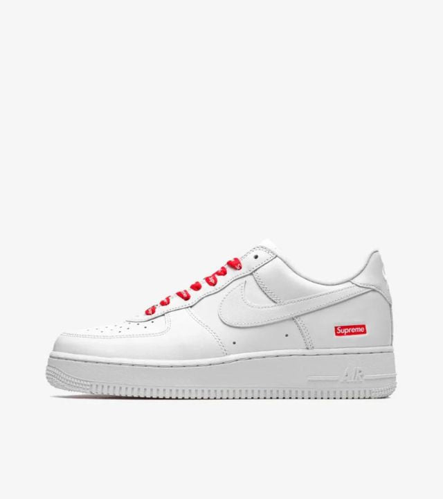 Nike Air Force 1 Low Supreme White
