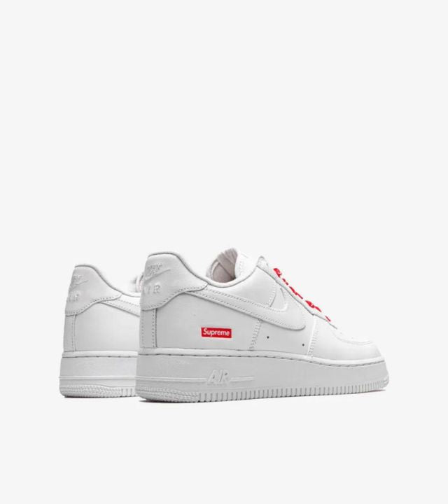 Nike Air Force 1 Low Supreme White