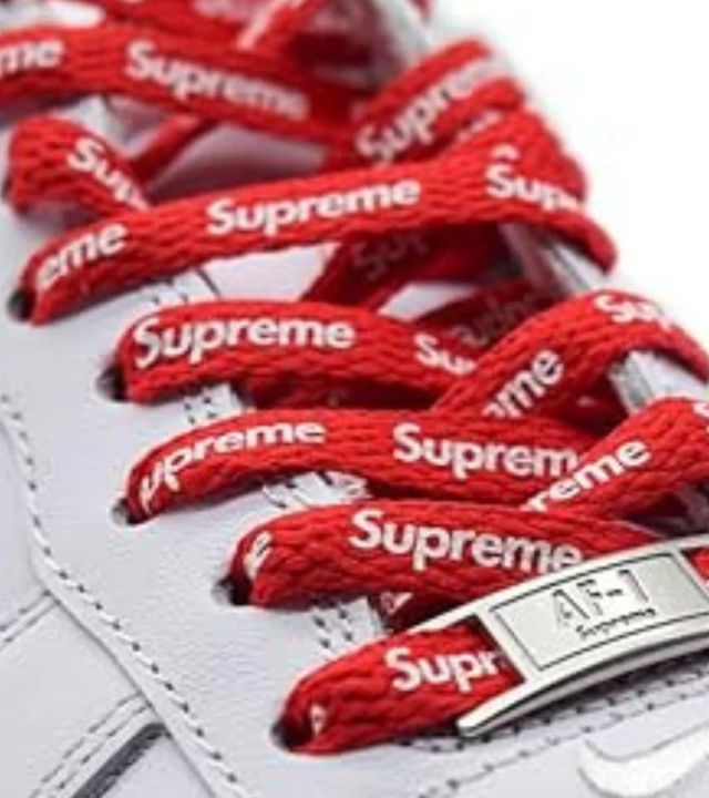 Nike Air Force 1 Low Supreme White