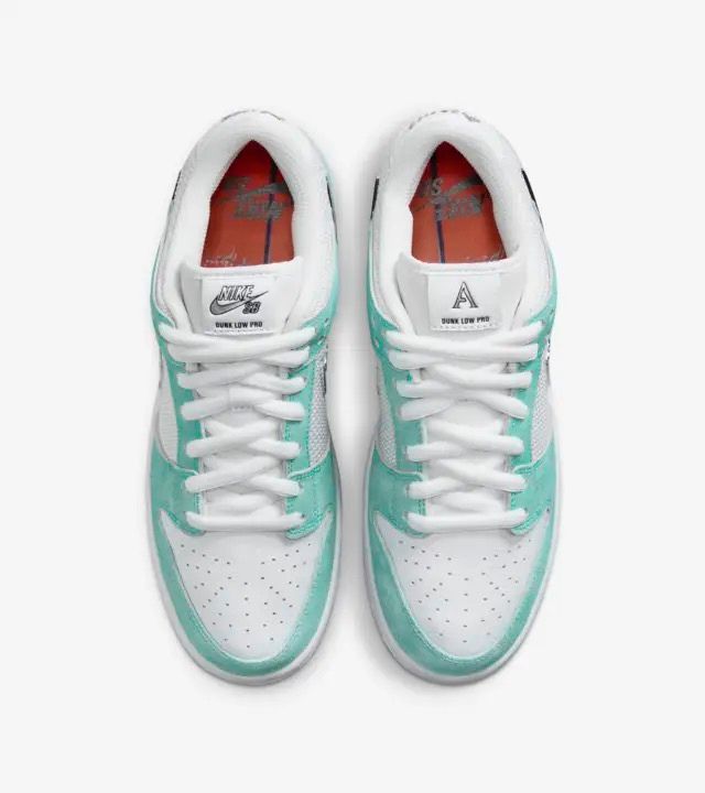 Nike SB Dunk Low April Skateboards