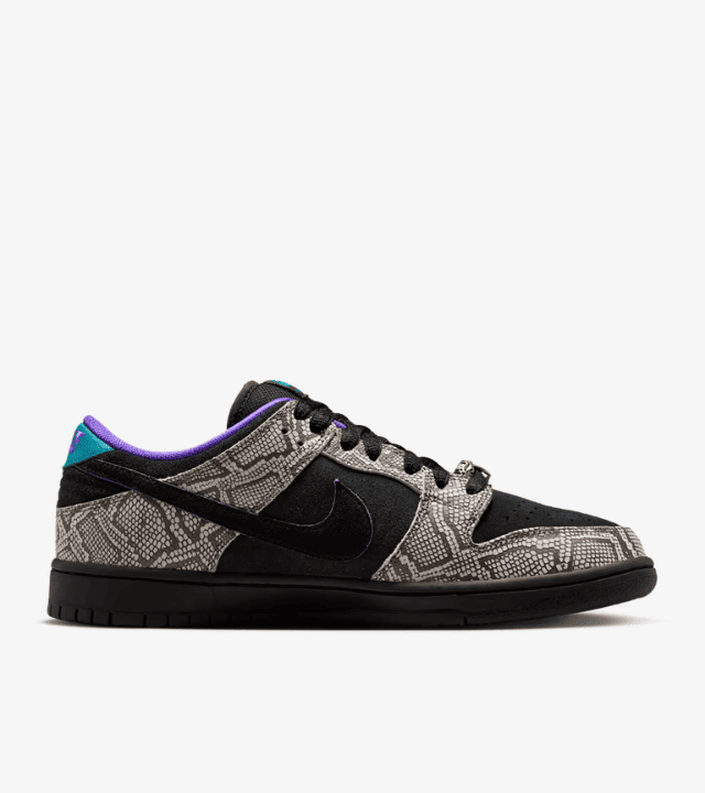 Nike SB Dunk Low x Dashawn Jordan "Bright Spruce"