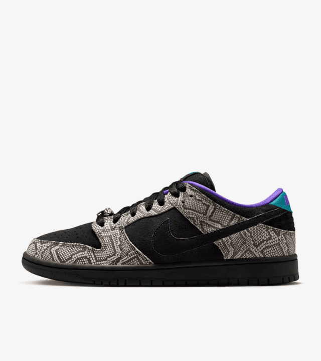 Nike SB Dunk Low x Dashawn Jordan "Bright Spruce"
