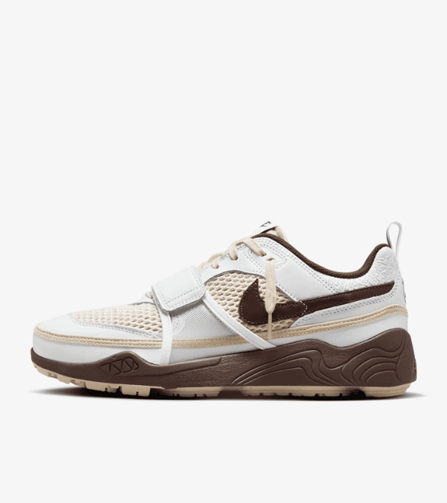 Nike Zoom Field x Travis Scott Jaxx Light Chocolate