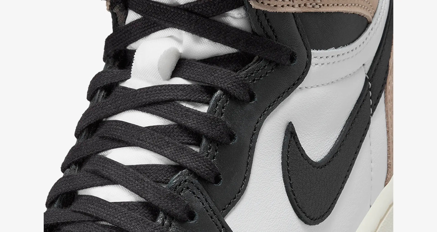 Air Jordan 1 High OG Latte