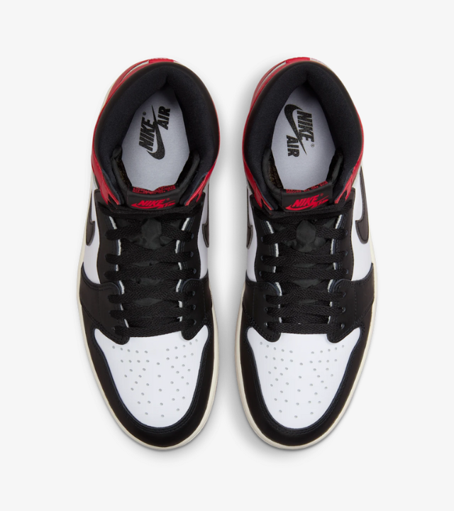 Air Jordan 1 High OG Black Toe
