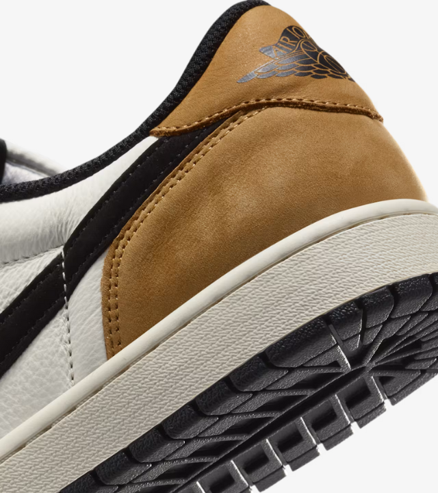 Air Jordan 1 Low "Sail and Golden Harvest"