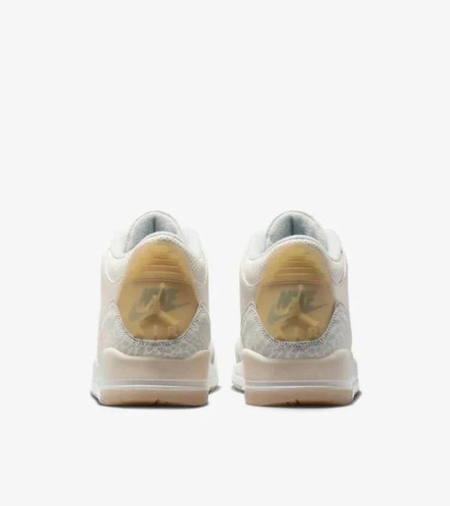 Air Jordan 3 Craft Ivory