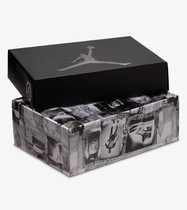 Air Jodan 4 Flight Club