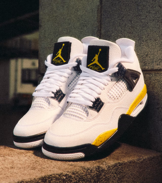 Air Jordan 4 Rare Air Tour Yellow