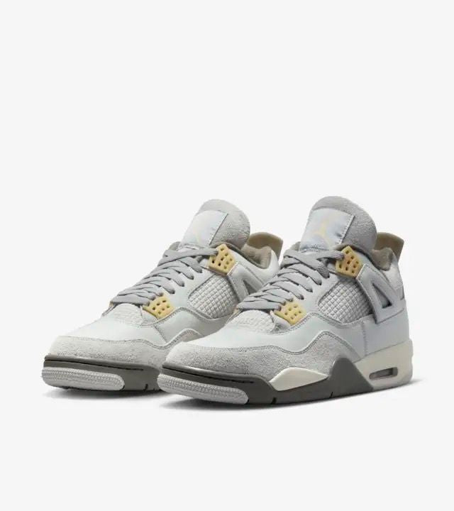 Air Jordan 4 SE Craft Photon Dust