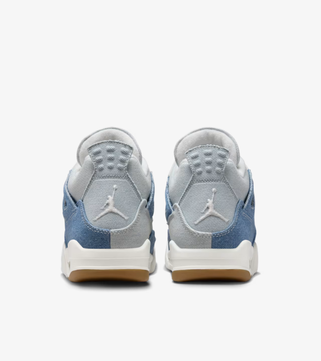 Air Jordan 4 Worn Blue