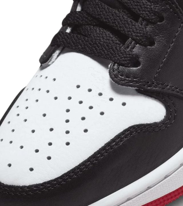 Air Jordan 1 Low Black Toe Adorea Sneakers