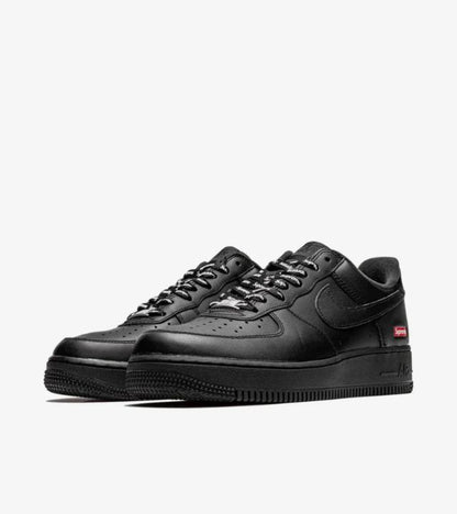 Nike Air Force 1 Low Supreme Black