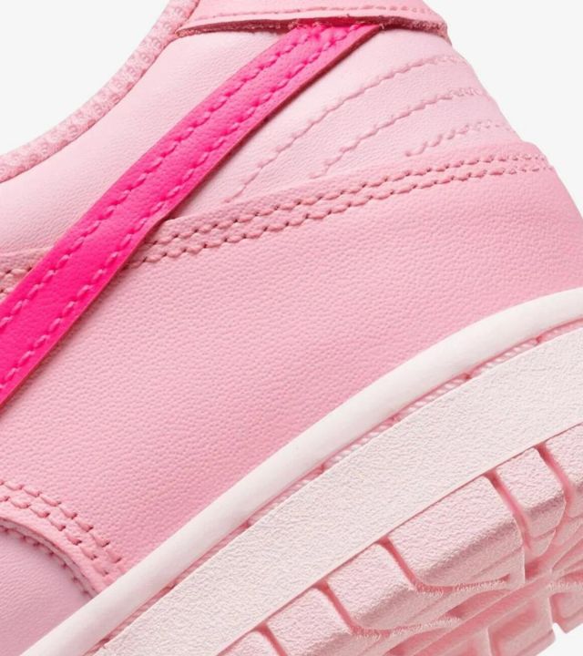 Nike Dunk Low Triple Pink (GS)