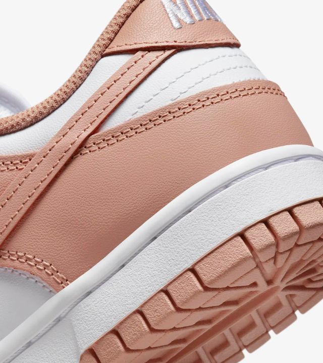 Nike Dunk Low Rose Whisper
