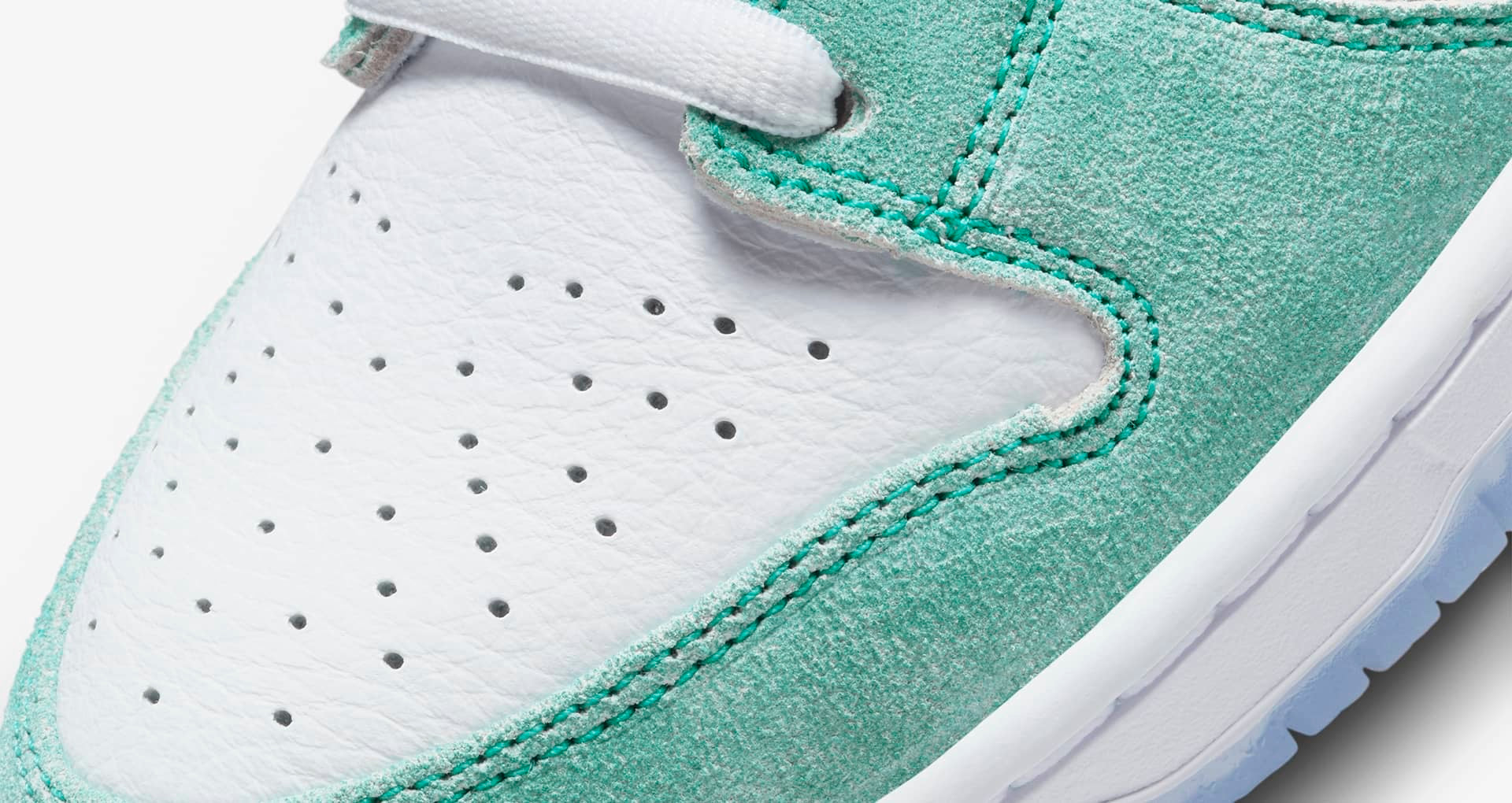 Nike SB Dunk Low April Skateboards