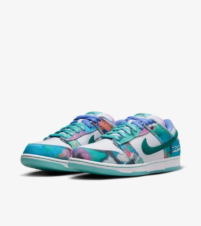 Nike SB Dunk Low Futura Laboratories Bleched Aqua