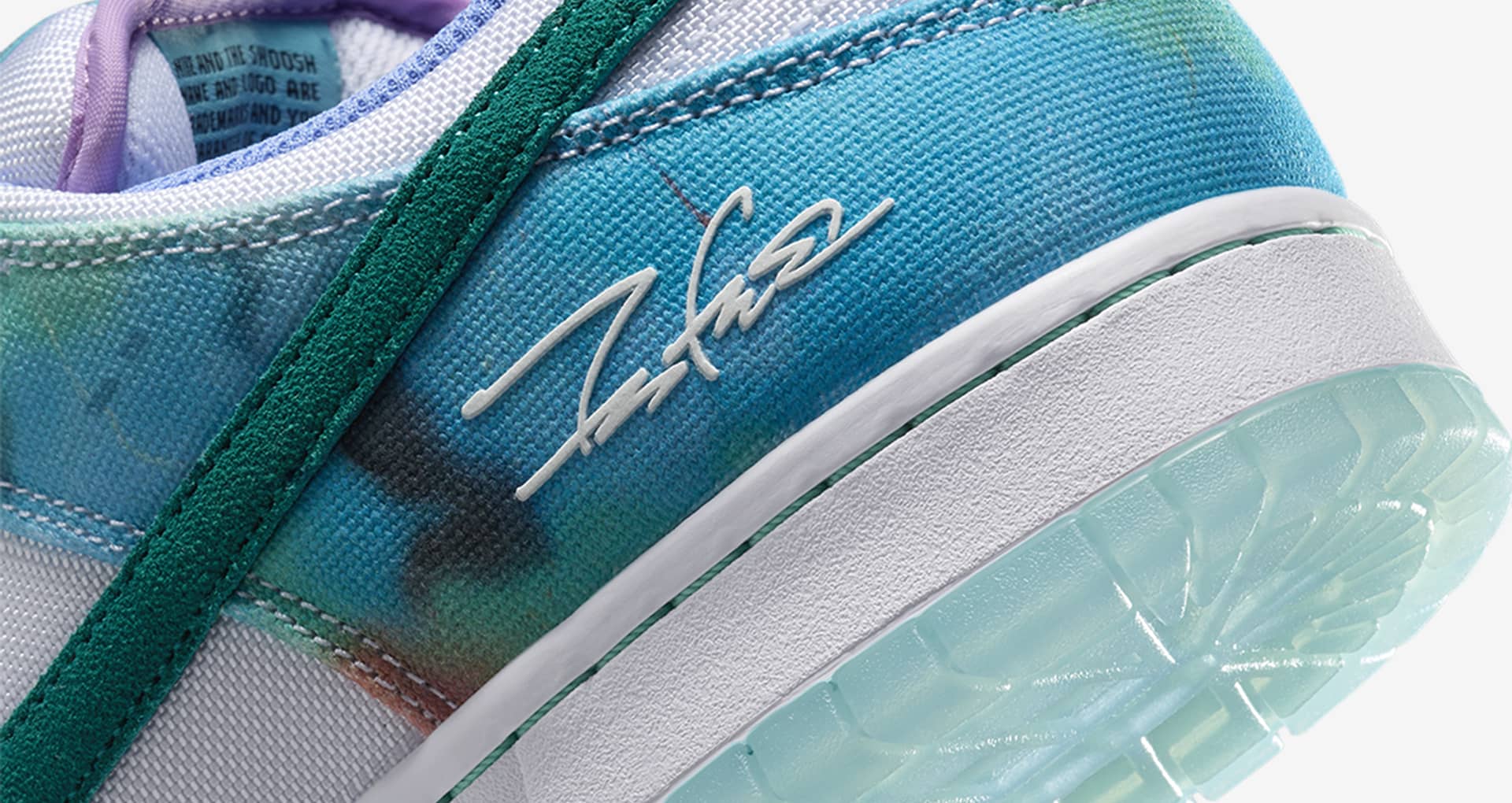Nike SB Dunk Low Futura Laboratories Bleched Aqua