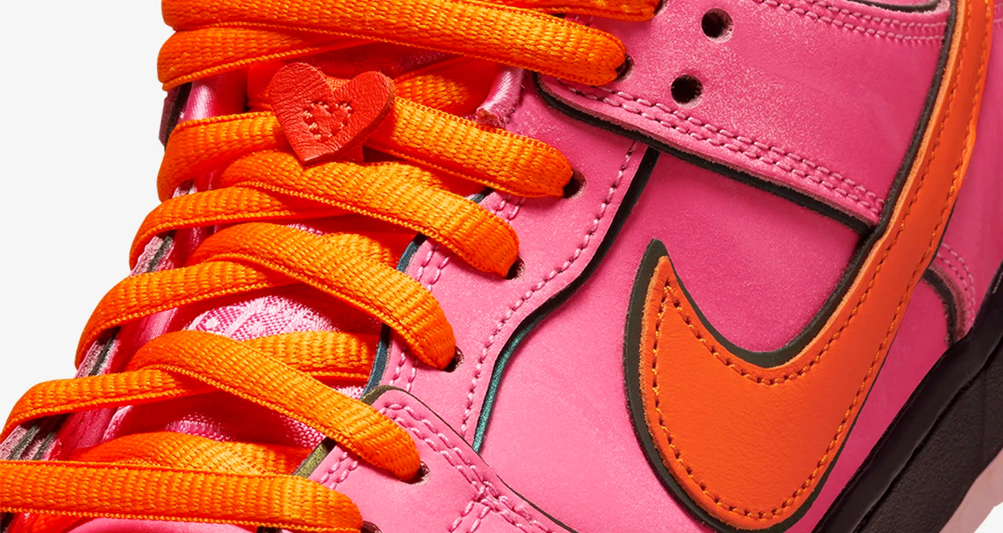 Nike SB Dunk Low Powerpuff Girls Blossom