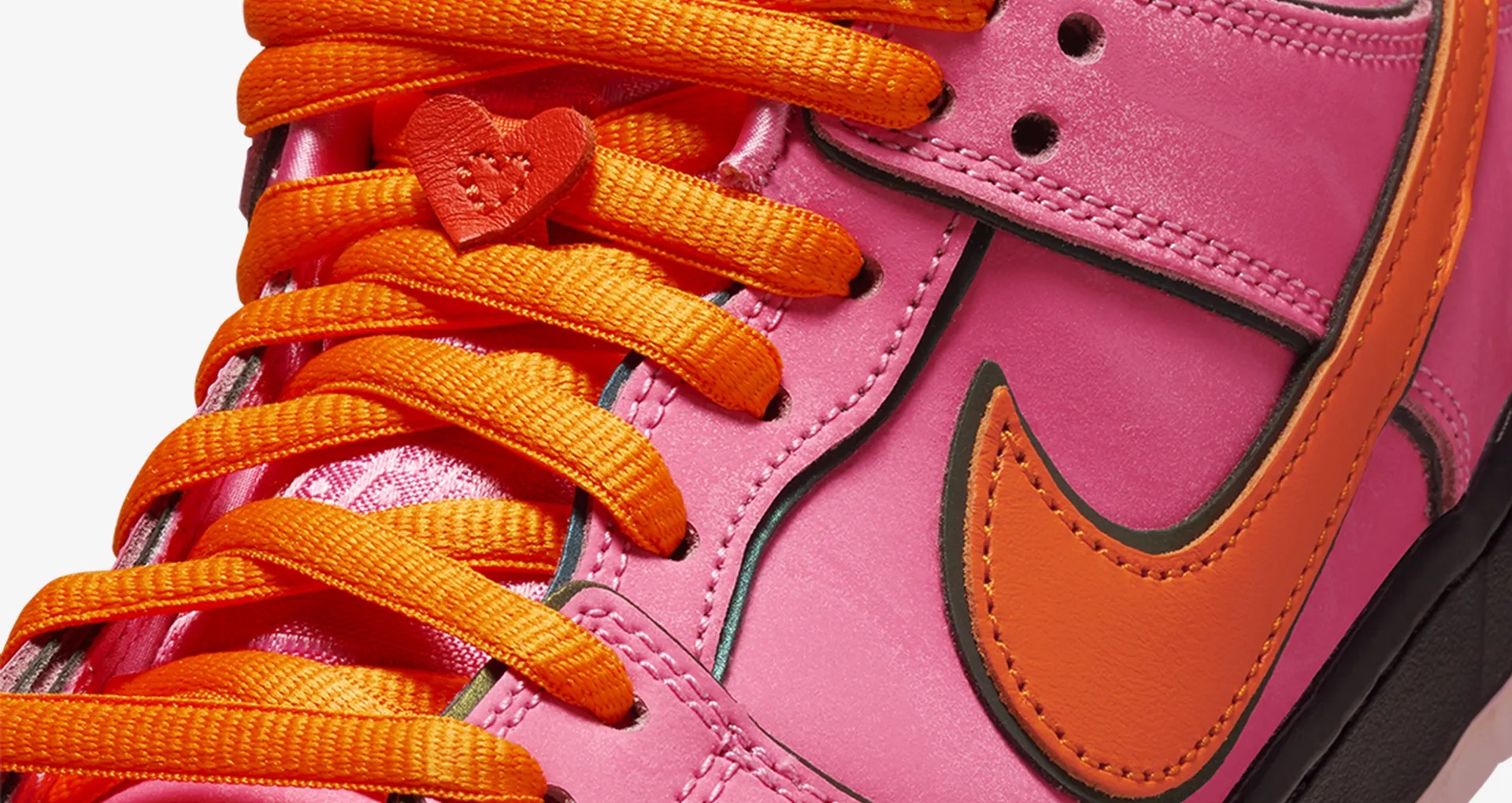 Nike SB Dunk Low Powerpuff Girls Blossom