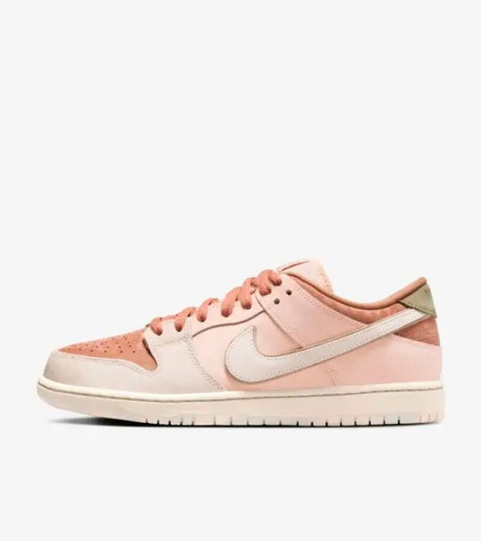 Nike SB Dunk Low Trocadero Gardens
