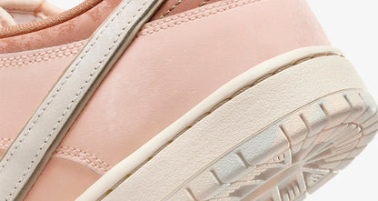 Nike SB Dunk Low Trocadero Gardens