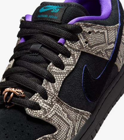 Nike SB Dunk Low x Dashawn Jordan "Bright Spruce"