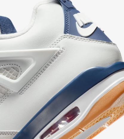Nike SB x Air Jordan 4 Navy
